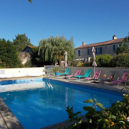 Le Clos Des Palmiers Saint-Ouen-d'Aunis Ngoại thất bức ảnh