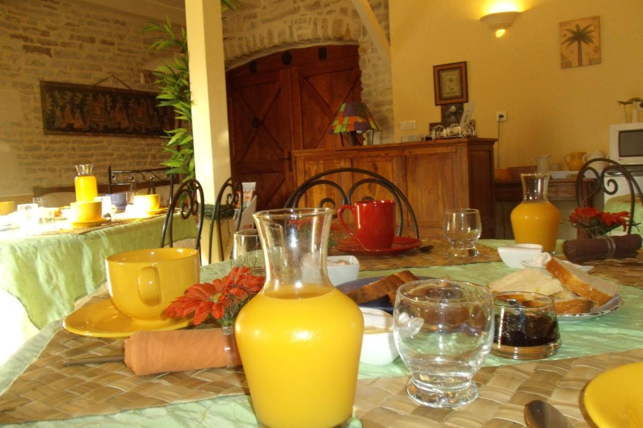 Le Clos Des Palmiers Saint-Ouen-d'Aunis Ngoại thất bức ảnh