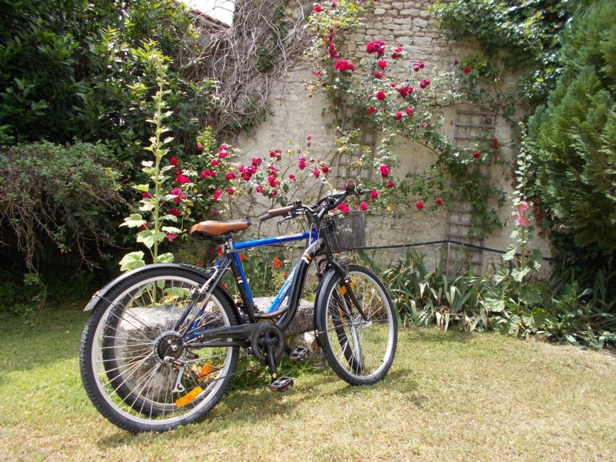 Le Clos Des Palmiers Saint-Ouen-d'Aunis Ngoại thất bức ảnh