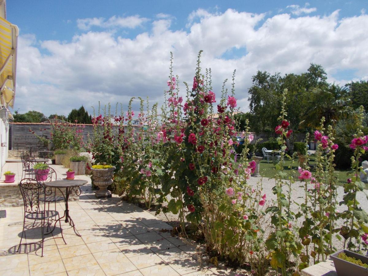 Le Clos Des Palmiers Saint-Ouen-d'Aunis Ngoại thất bức ảnh
